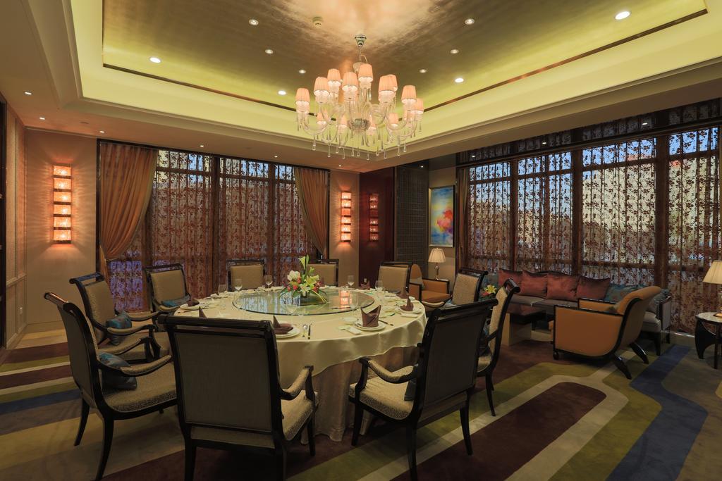 Lanzhou Legend Hotel Exterior photo